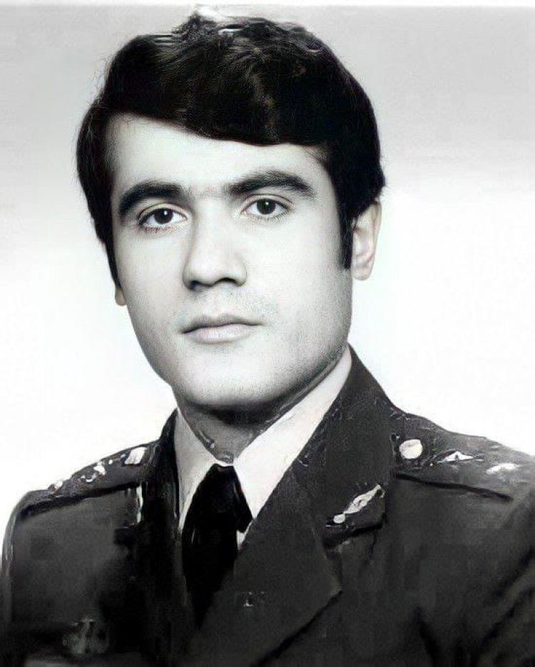 خلبانی که در روز چهارم جنگ شهید شد